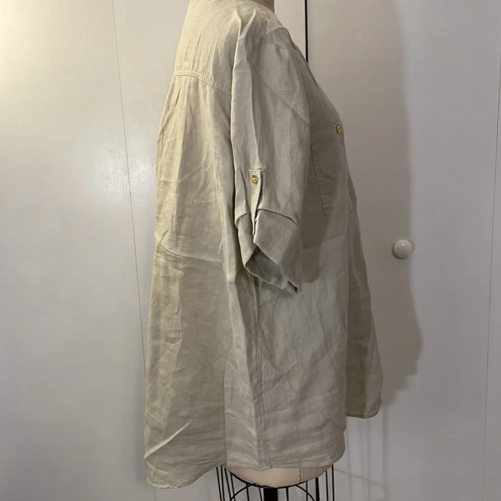 Ellen Tracy Company linen zipper down short sleeve blouse in sandstone - Picture 6 of 8